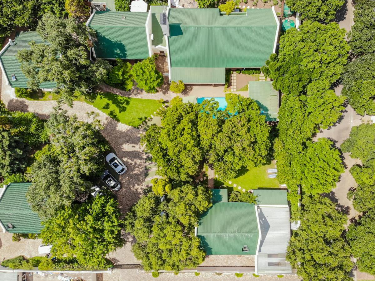 Sunninghill Guest Lodges Johannesburg Esterno foto