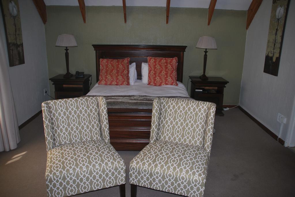 Sunninghill Guest Lodges Johannesburg Esterno foto