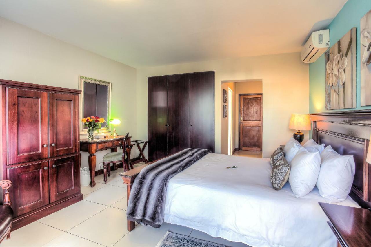 Sunninghill Guest Lodges Johannesburg Esterno foto