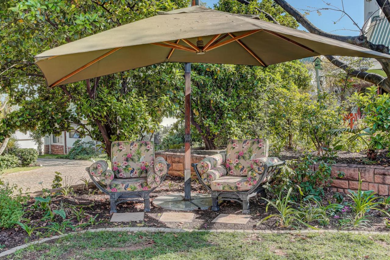 Sunninghill Guest Lodges Johannesburg Esterno foto